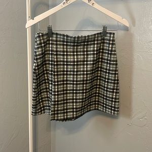 Plaid girls skirt